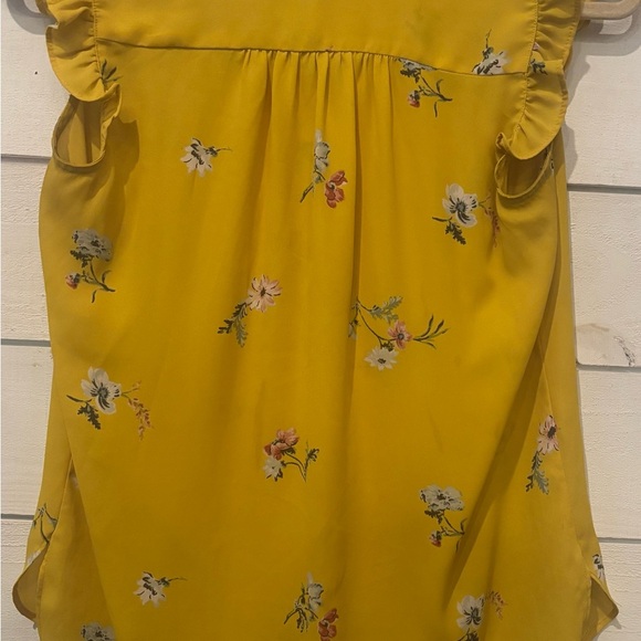 LOFT Deep Yellow Ruffled Sleeveless Blouse in size XS
Great Condition! - Picture 8 of 12